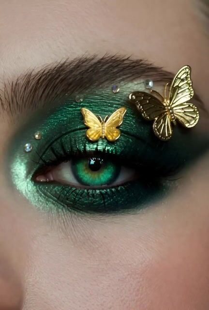 Hyper-realistic Close-up of Woman's Eye