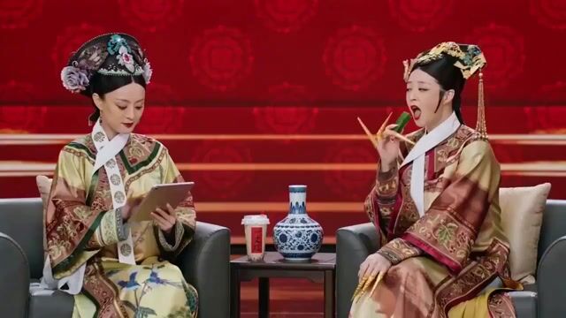 10-Second Spring Festival Gala Talk Show: Zhen Huan and Hu Fei