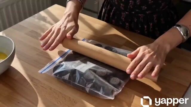 Cinematic Oreo Baking Tutorial