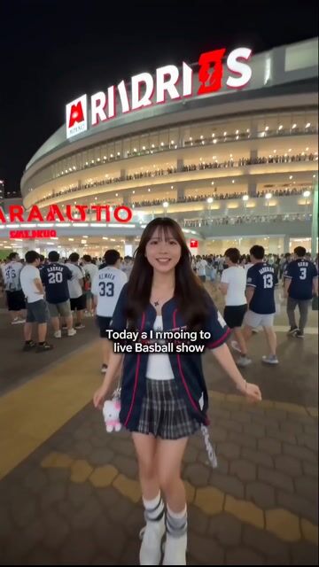 Japanese Stadium Influencer Vlog